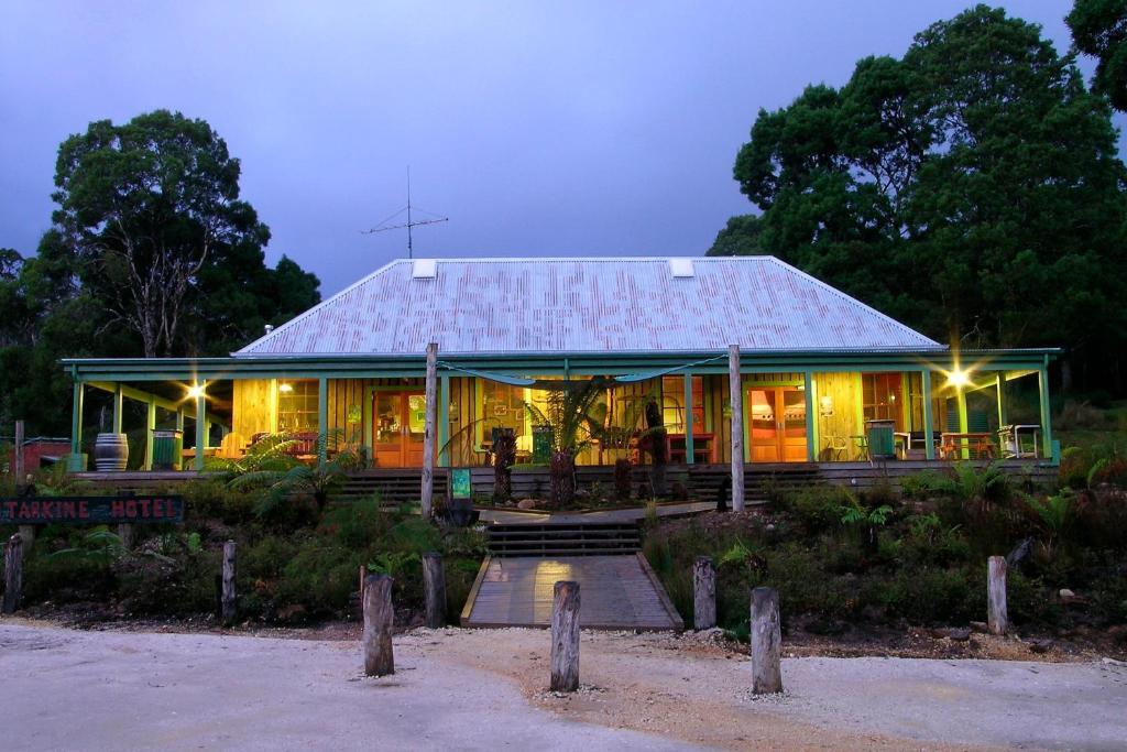 Corinna Wilderness Village Exterior foto
